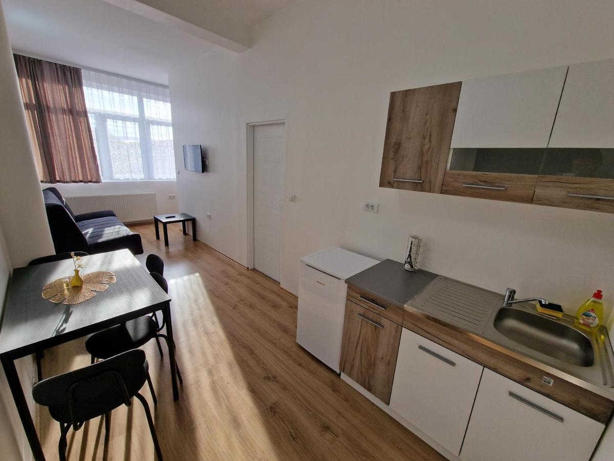 Vurk Inn Paracin Luaran gambar